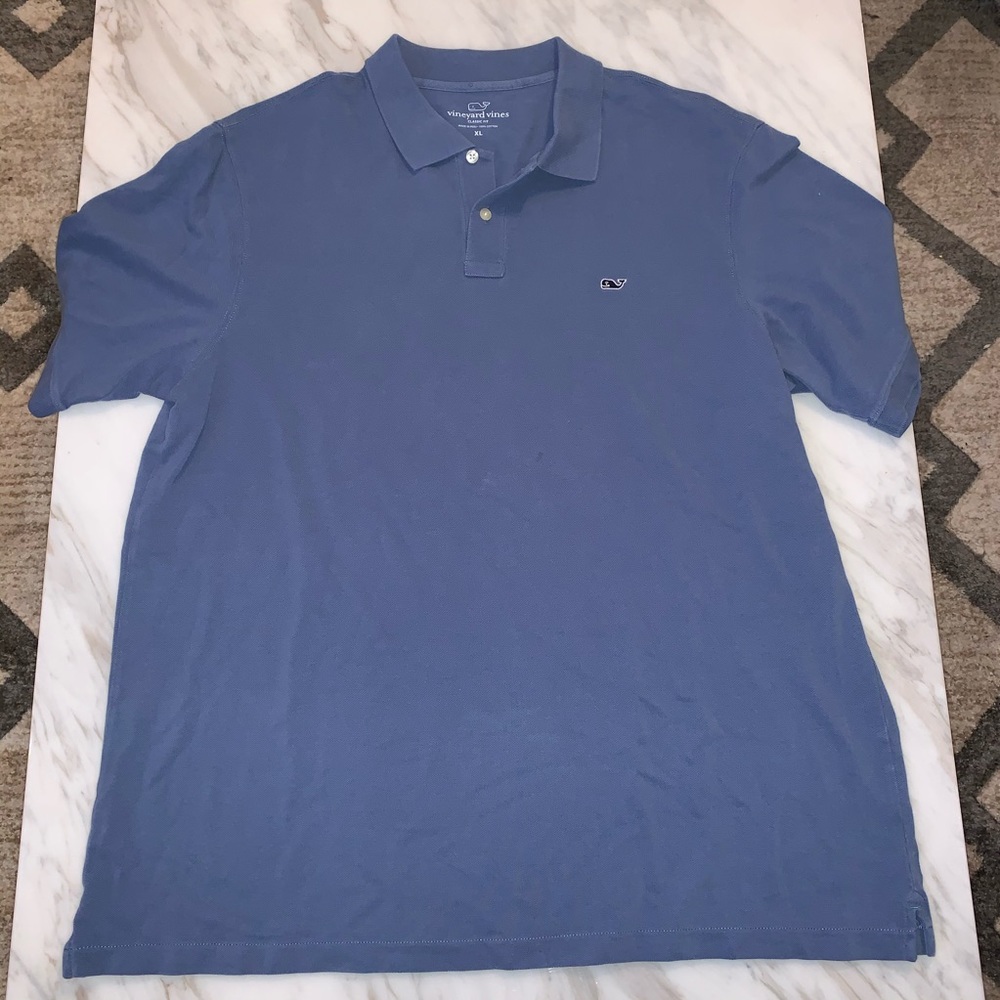 Men’s vineyard vines polo shirt